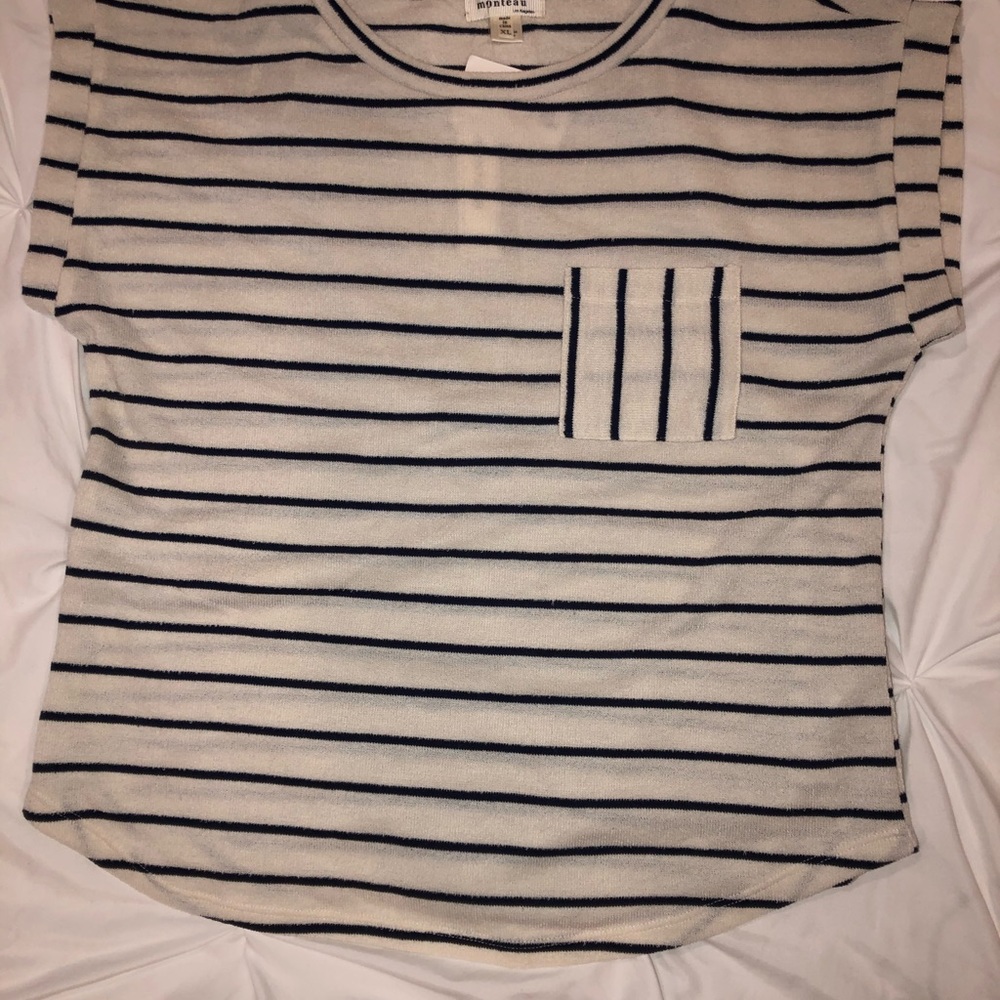 Nice Blouse, Cream w/navy stripes, XL, new
